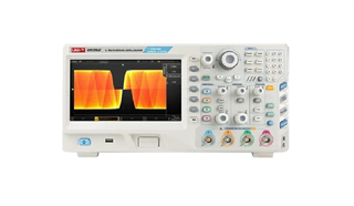 Resim UNI-T UPO3254E 250MHz Dört Kanal Fosfor Görüntülemeli Masa Tipi Osiloskop